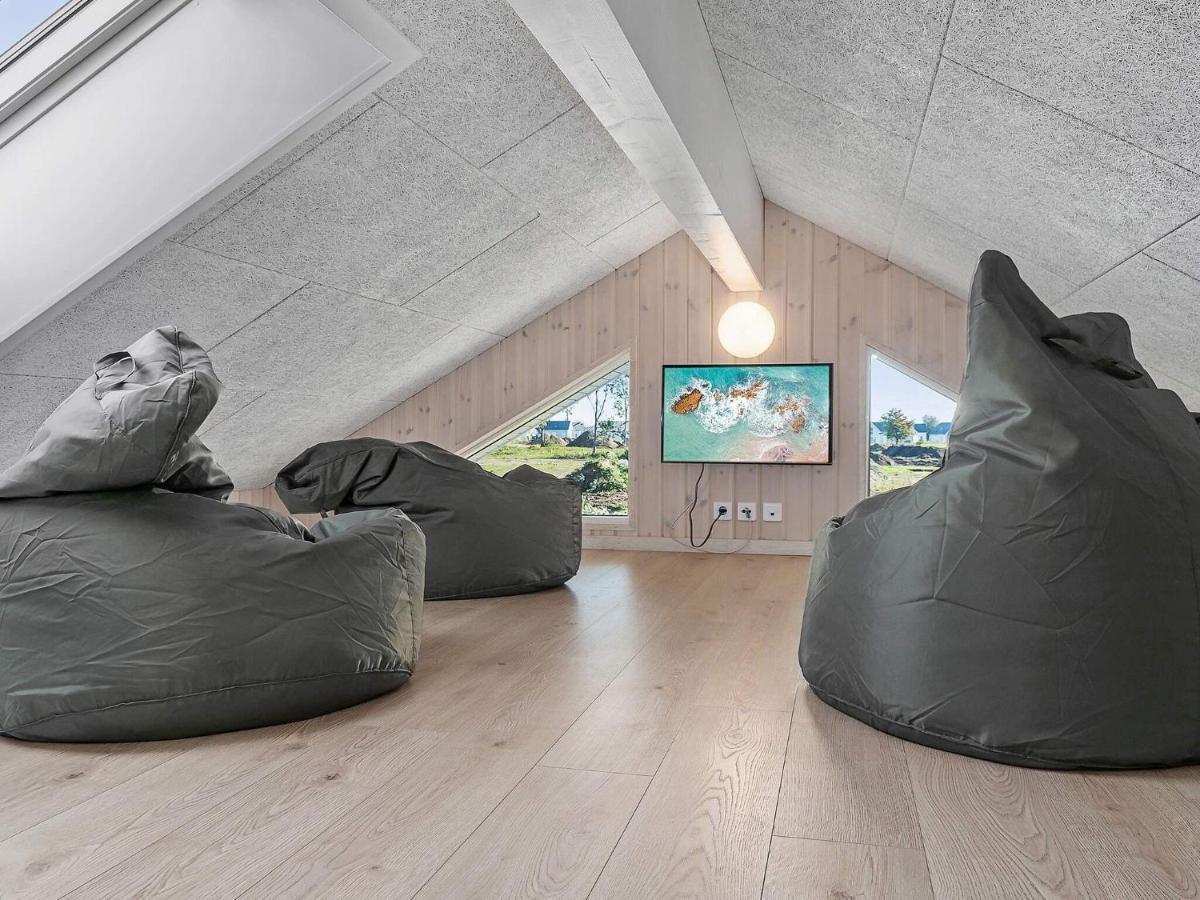 24 Person Holiday Home In Hasselberg Kappeln Ngoại thất bức ảnh